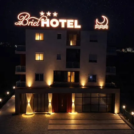 Briel Hotel 3*