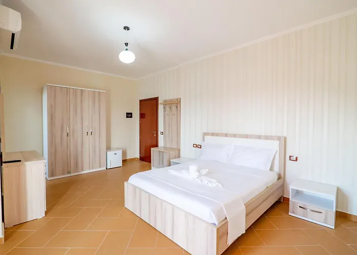 Briel Golem (Tirana)