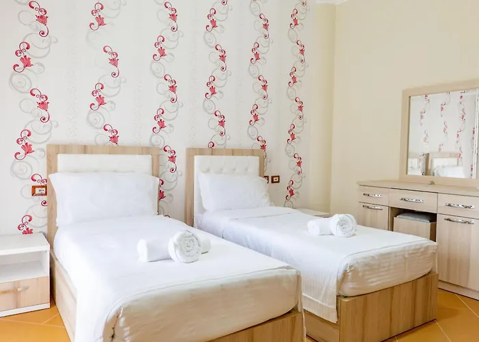 Briel 3* Golem (Tirana)