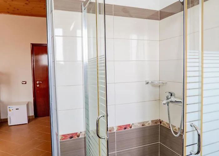 Briel 3* Golem (Tirana)