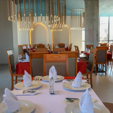 Briel Hotel 3*